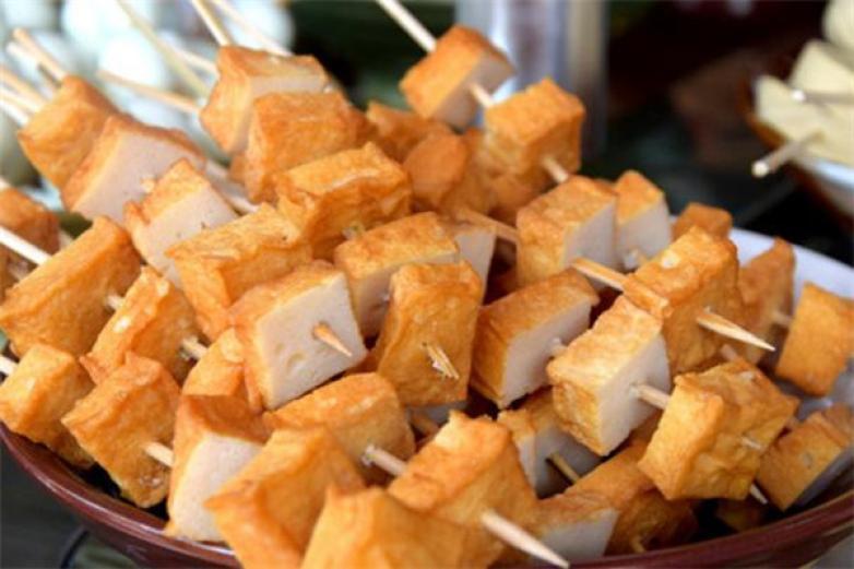 千串百味旋转小火锅